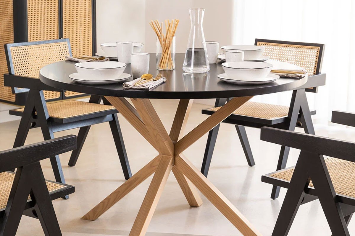 Mesa pequena redonda - Mesas de refeição pequenas para a sua sala