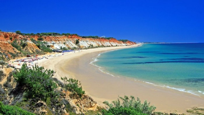 Praia da Falésia eleita a melhor do mundo